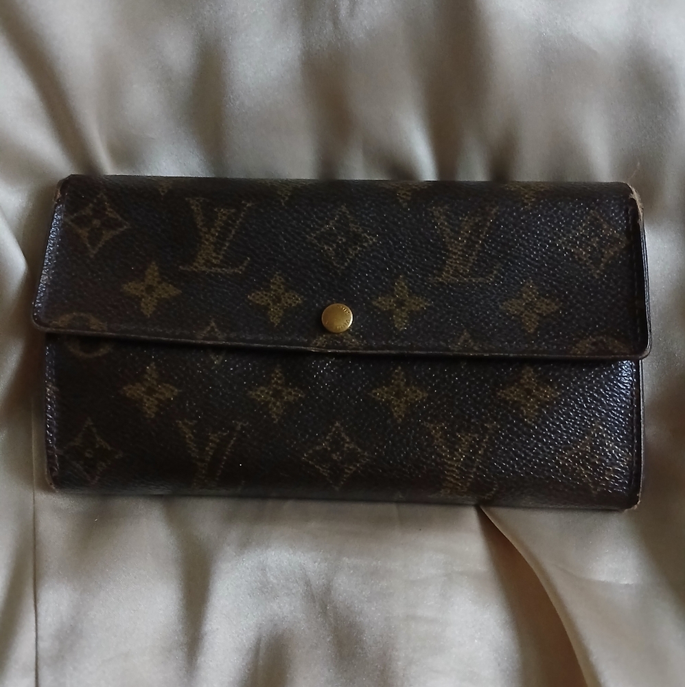 Louis Vuitton Monogram Canvas Sarah